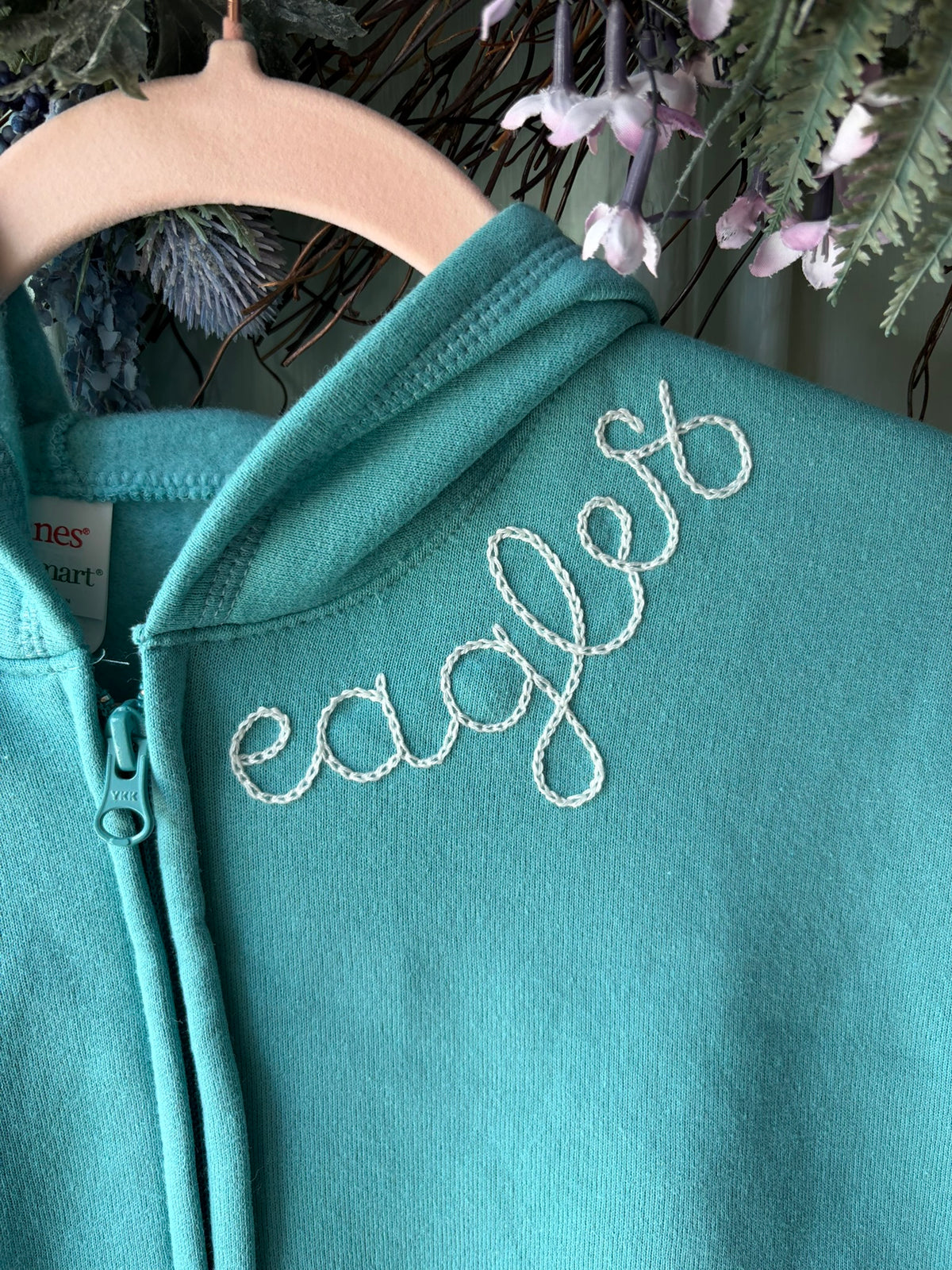 Eagles Zip-Up Sweatshirt